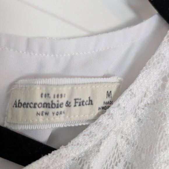 Abercrombie & Fitch Size M flowy tank Y2K lacy - Picture 4 of 5